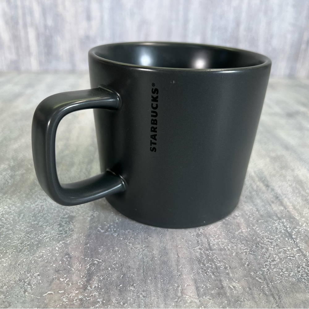 Starbucks ©2018 Black Stars 12fl.oz. Charcoal Grey Gray Coffee Ceramic Mug